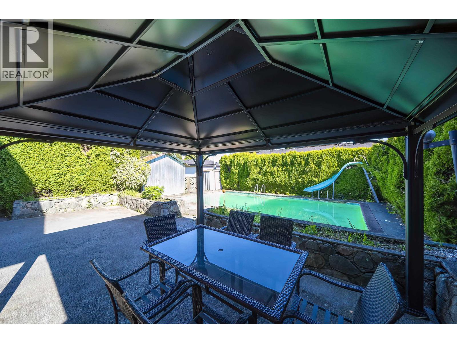 5 Bed, 3 Bath House for Sale in Burnaby – 951 EVERETT CRESCENT, Burnaby - Image 36