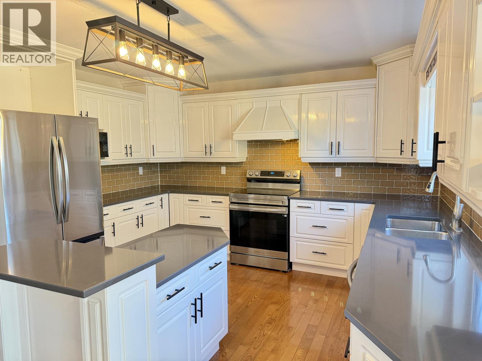 729 SANDY BEACH ROAD - 16