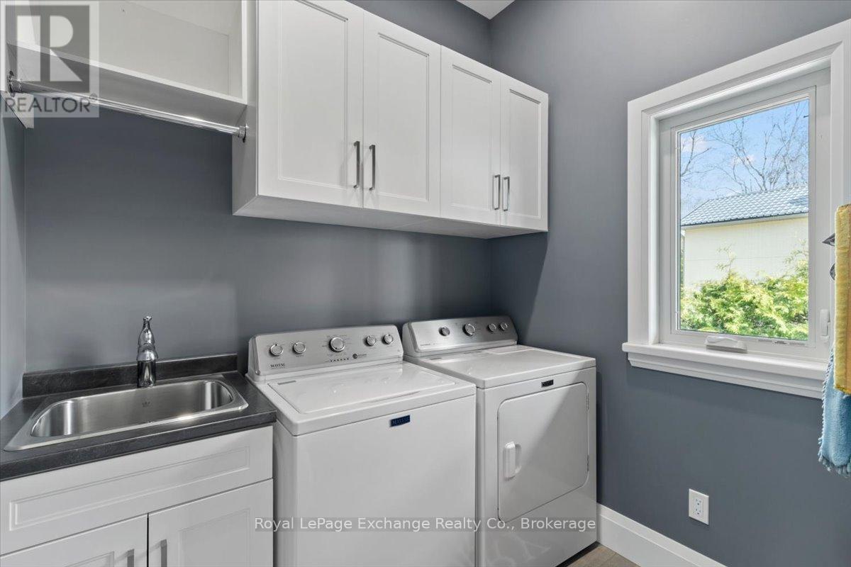 171 HURON ROAD - Image 22