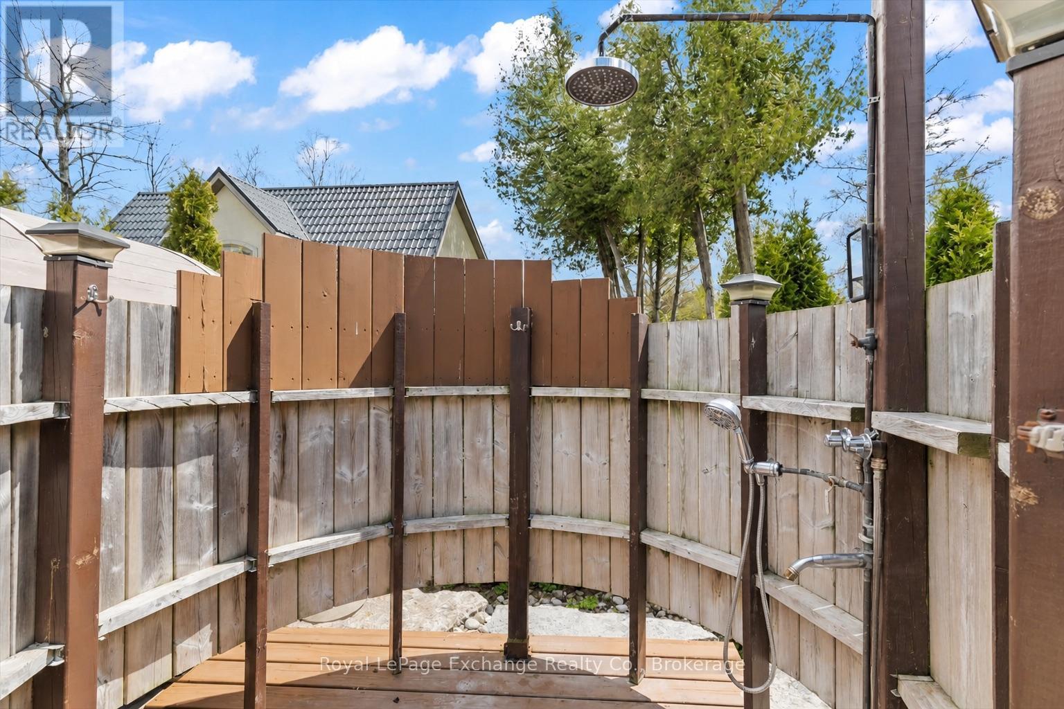 171 HURON ROAD - Image 31
