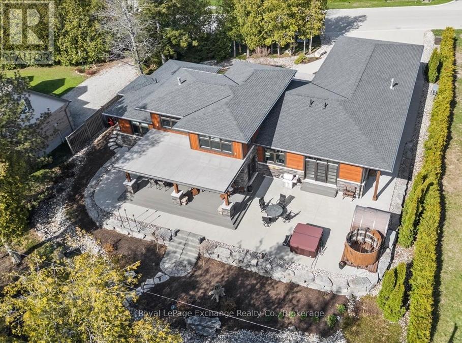 171 HURON ROAD - Image 35