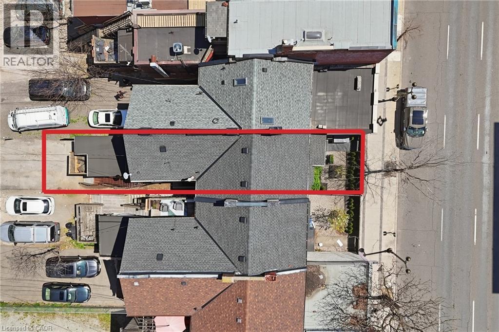 252 KING Street W - 5