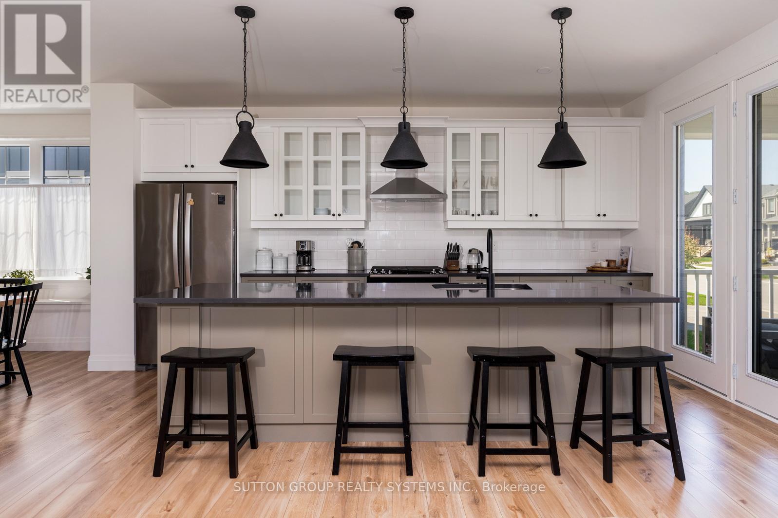 109 SYCAMORE STREET - 13