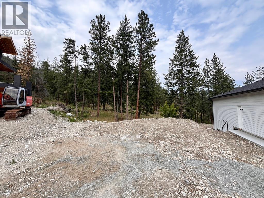 6051 Gerrie Road, Peachland