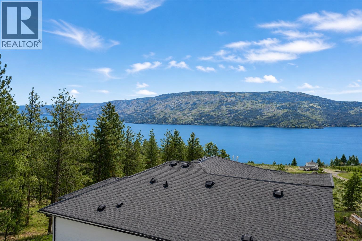 6051 Gerrie Road, Peachland