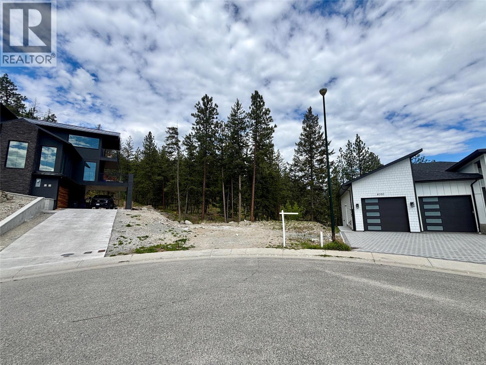 6051 Gerrie Road, Peachland
