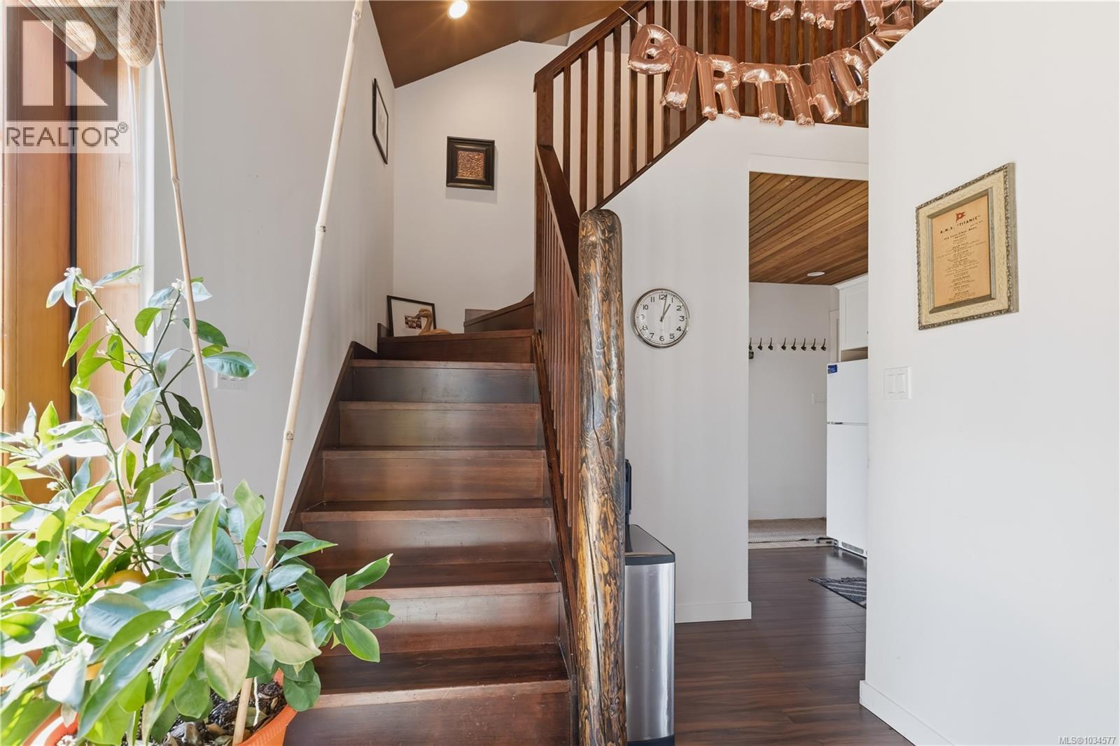 1118 Sixth Ave - 16