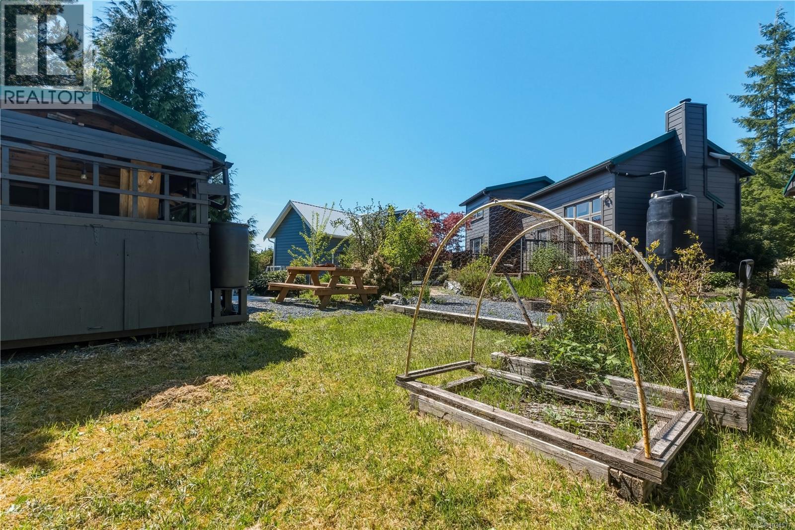 1118 Sixth Ave - 24