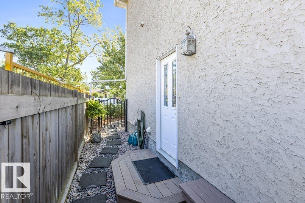 11030 122 ST NW, Edmonton