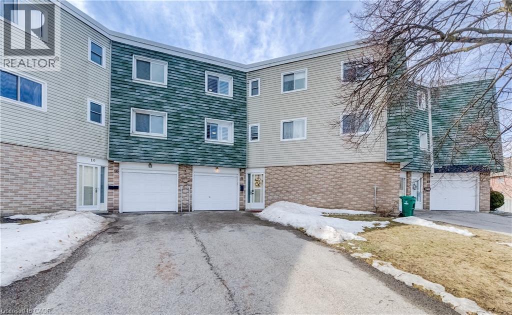 60 ELMSDALE Drive Unit# 11, Kitchener, Ontario, N2E2G4 — Photo 2
