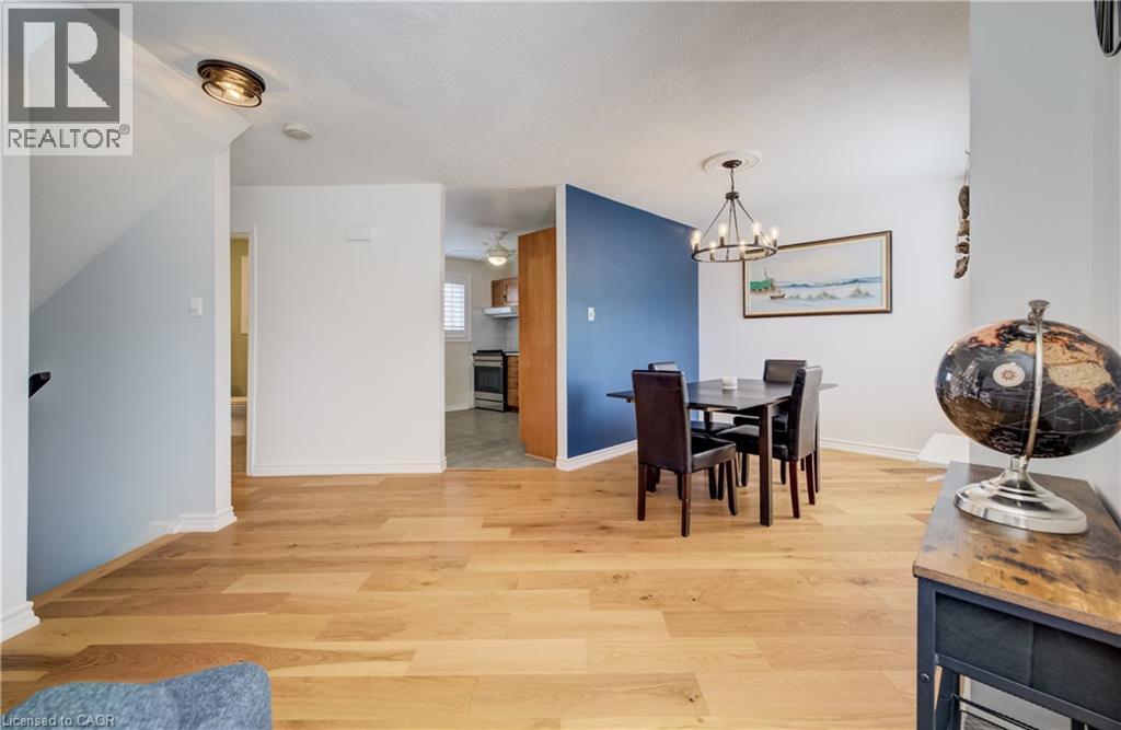 60 ELMSDALE Drive Unit# 11, Kitchener, Ontario, N2E2G4 — Photo 23