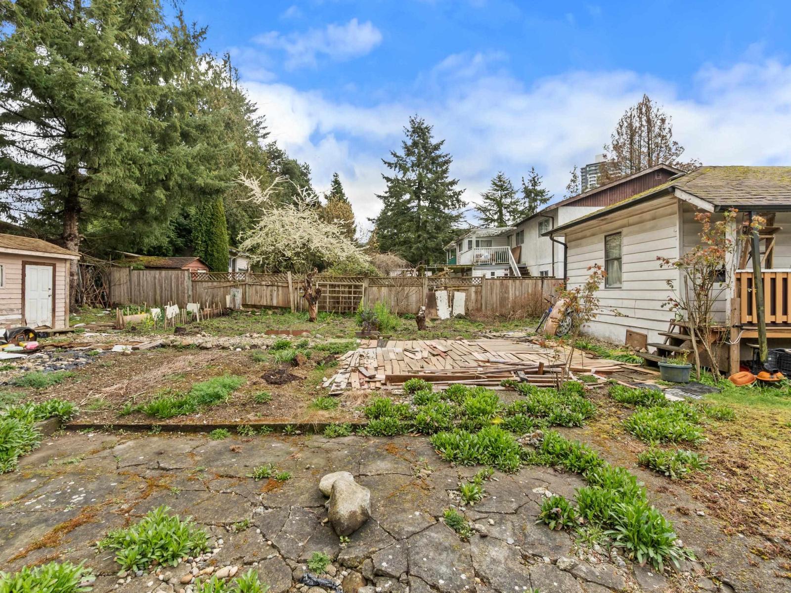 13627 HILTON ROAD, Surrey