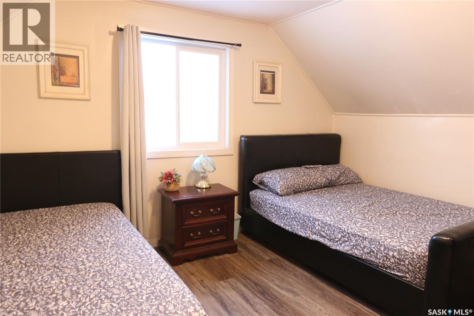 1209 Wascana STREET - 19