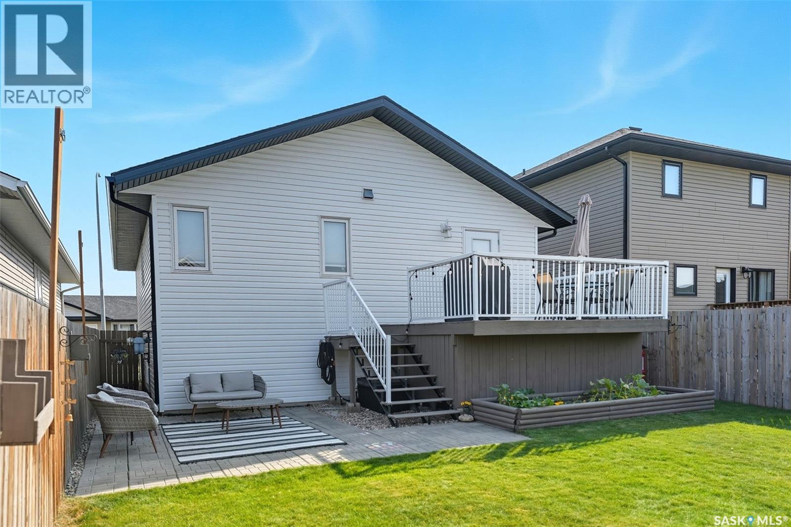 304 Martens AVENUE — photo 14