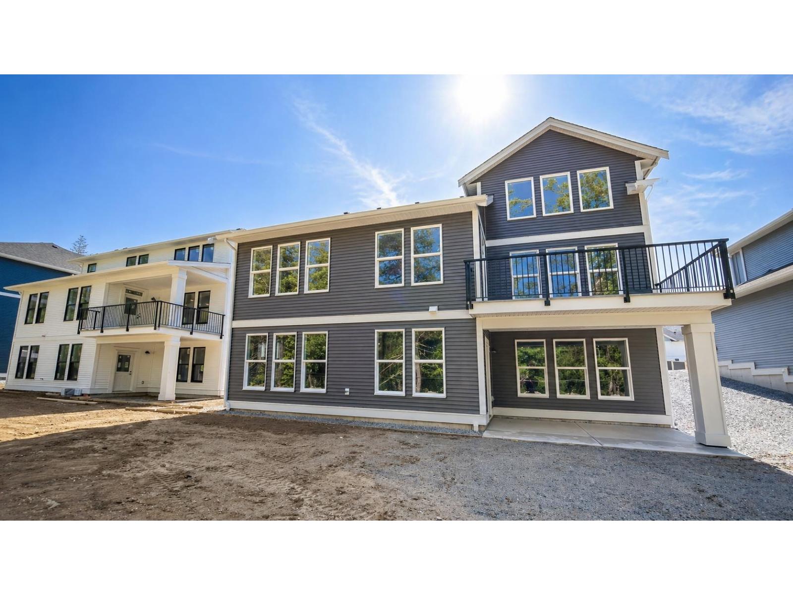1985 SPARROW HAWK PLACE, Mt Woodside, Agassiz