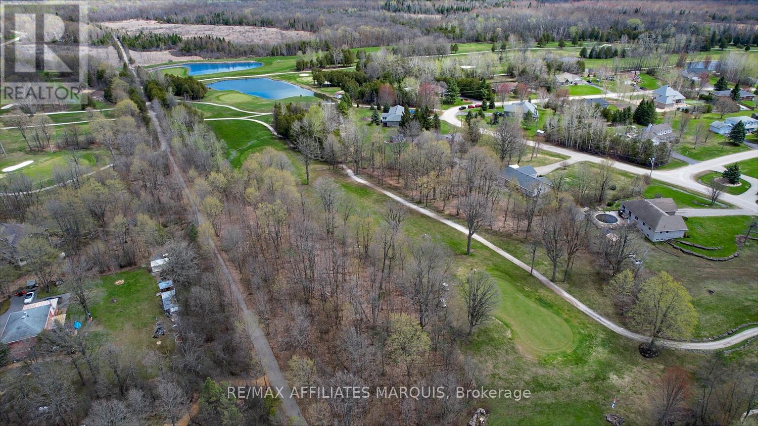 8 TUDOR CIRCLE - 46