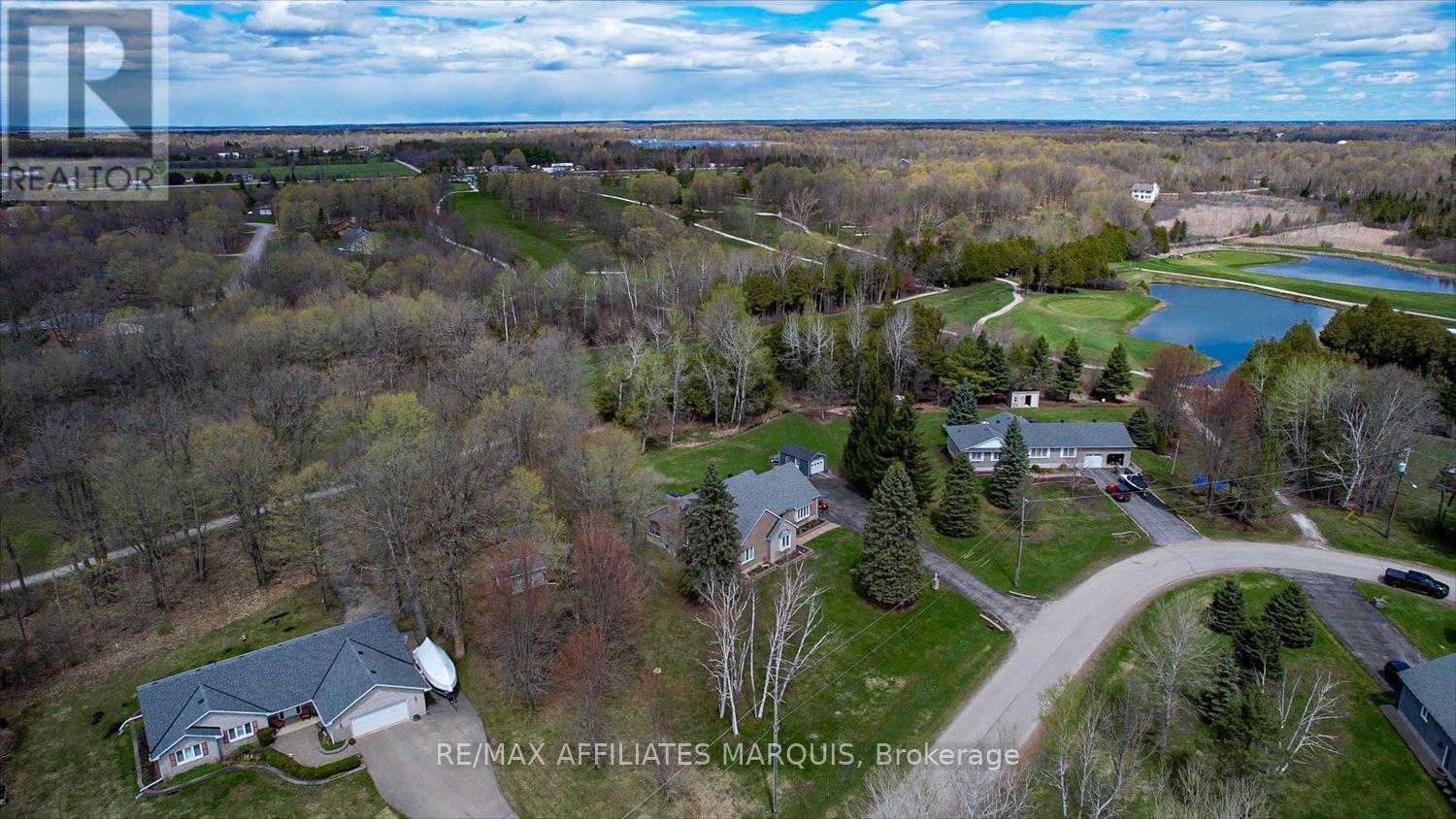 8 TUDOR CIRCLE - 50