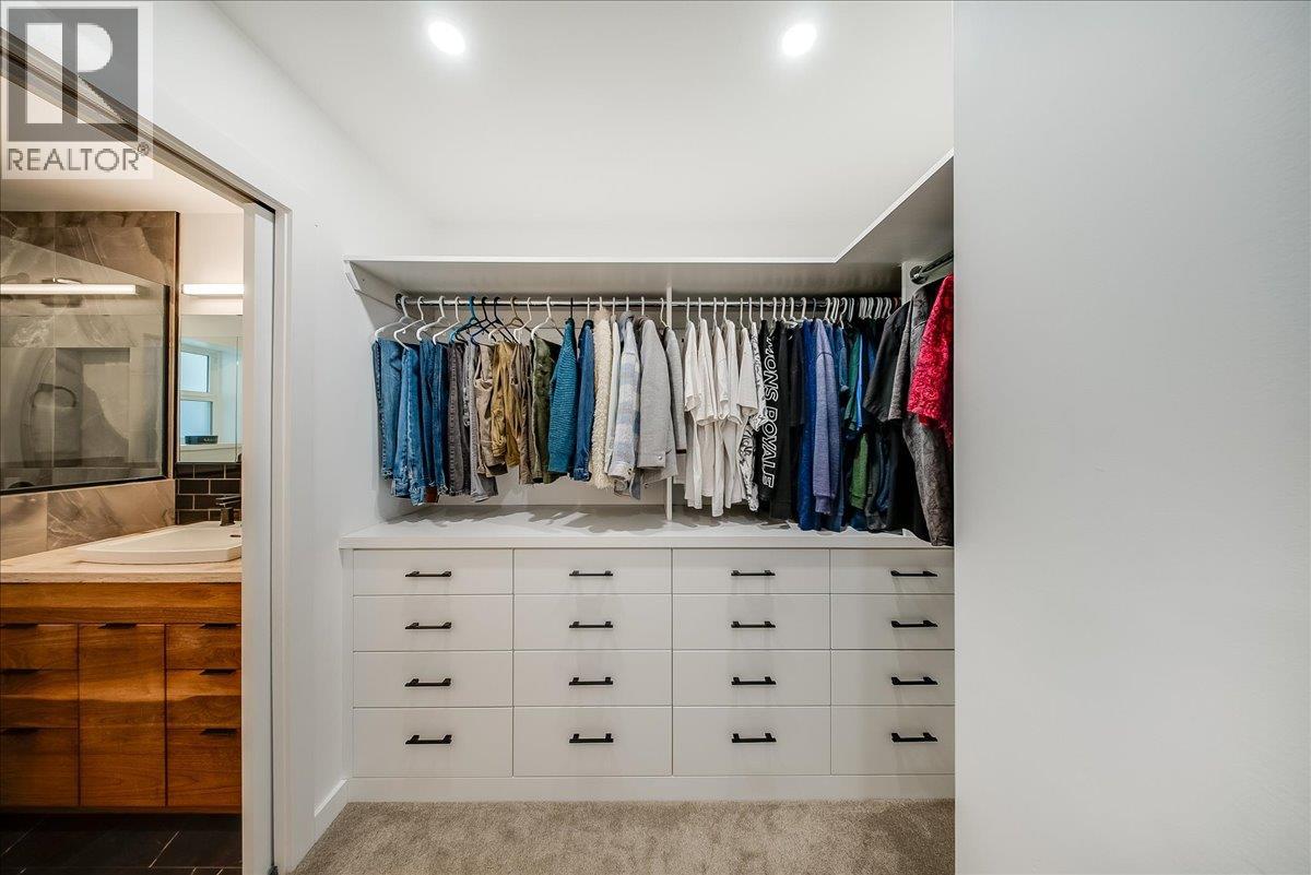 934 REDSTONE Drive - 27