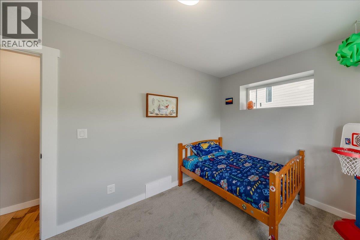 934 REDSTONE Drive - 31