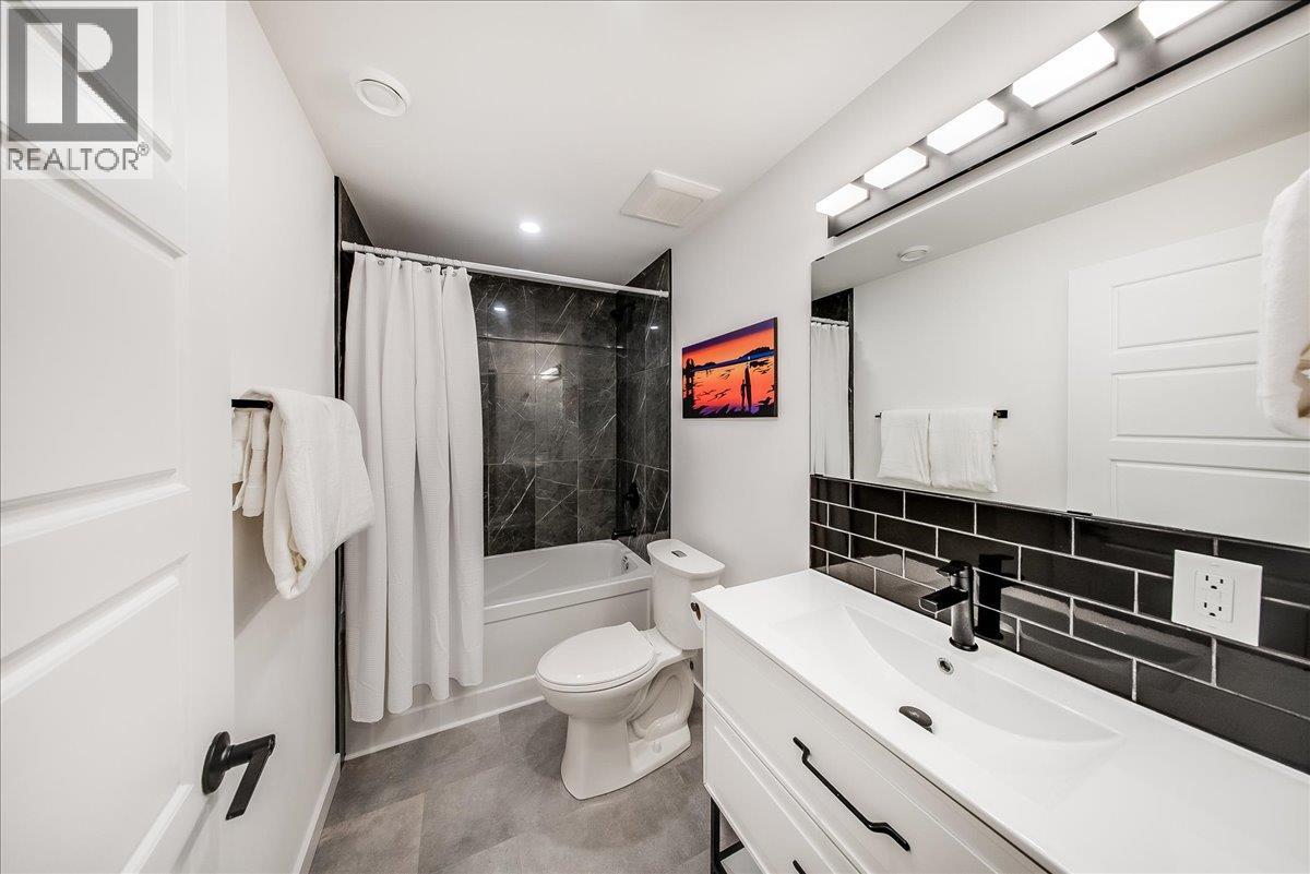 934 REDSTONE Drive - 47