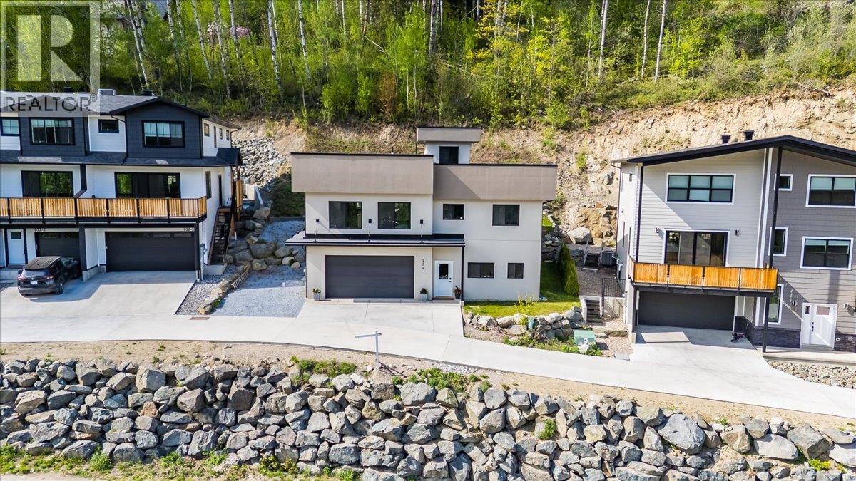 934 REDSTONE Drive - 54