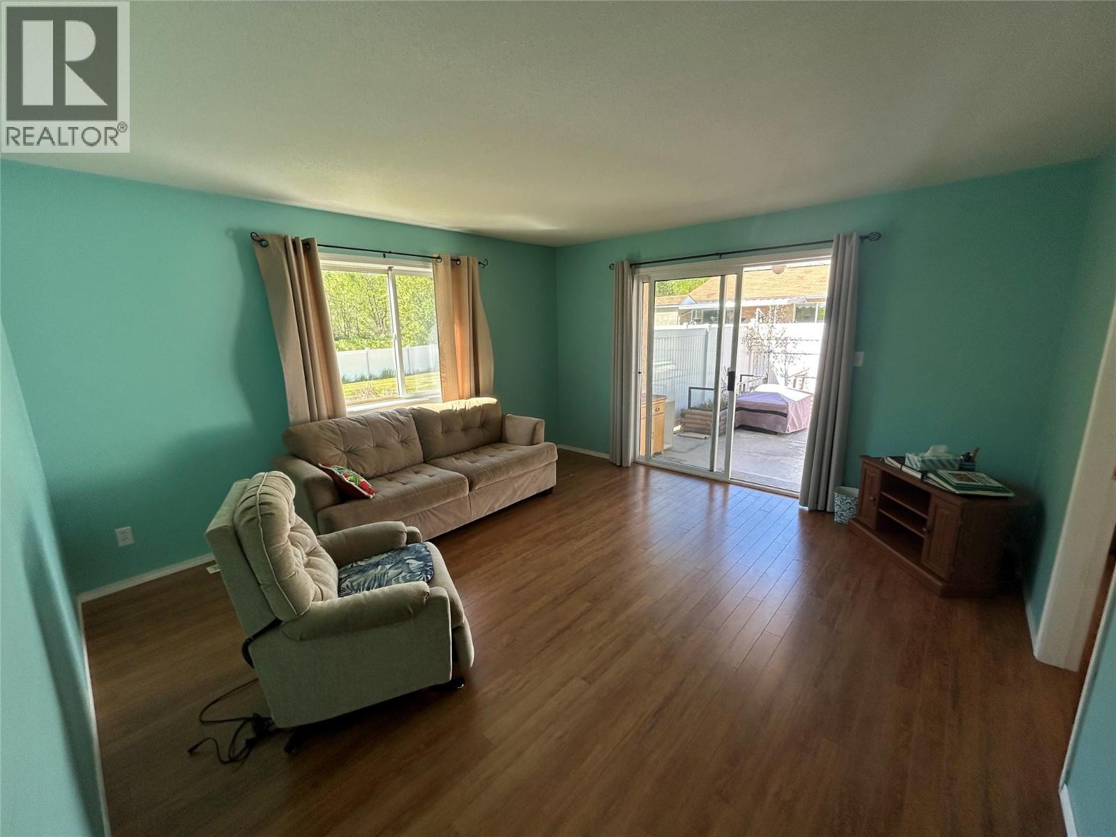 #9 145 Redwing Place - 22