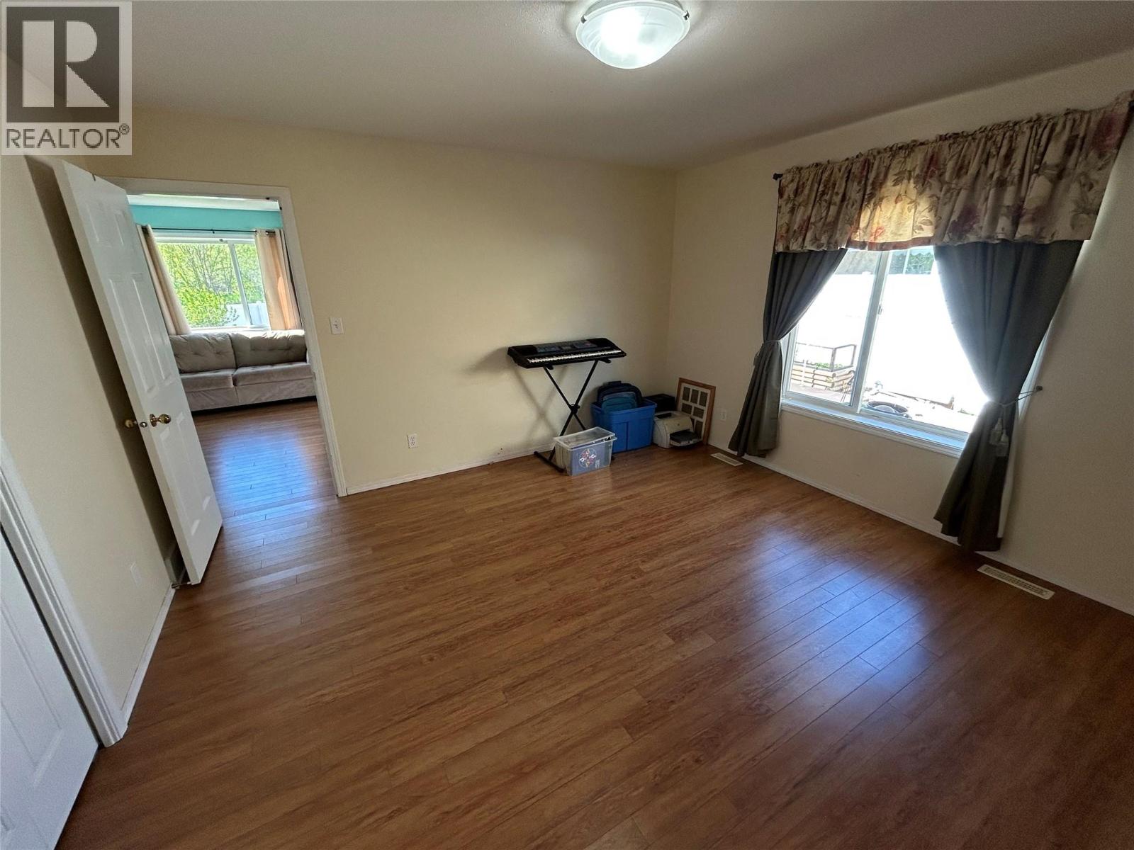 145 Redwing Place Unit# 9, Oliver