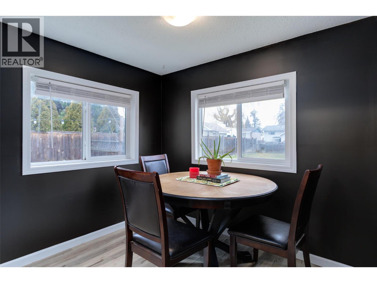 409 Baird Avenue - 12