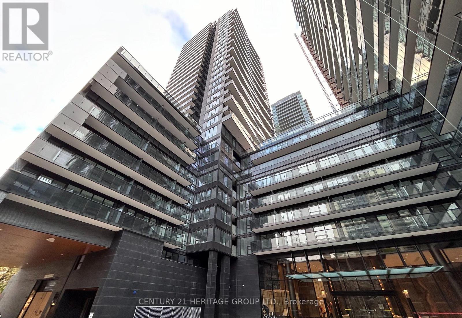 Listing photo of 808 - 127 BROADWAY AVENUE
