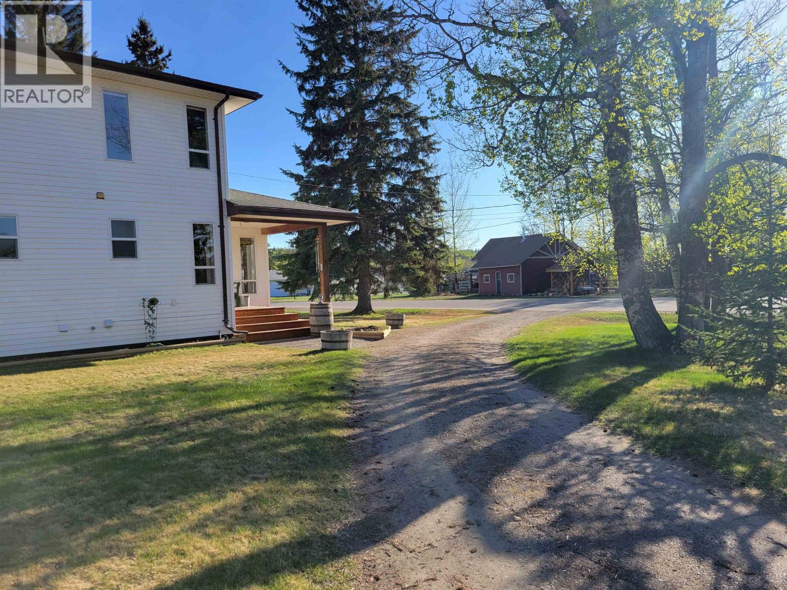 2480 SILVERSMITH AVENUE, Vanderhoof