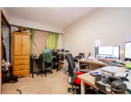 13760 Bentley Road, Surrey, BC V3R5C3 Photo 9