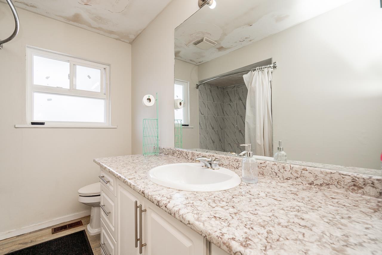 5 Bed, 2 Bath House for Sale in Surrey – 13782 HARPER ROAD, Surrey - Image 15