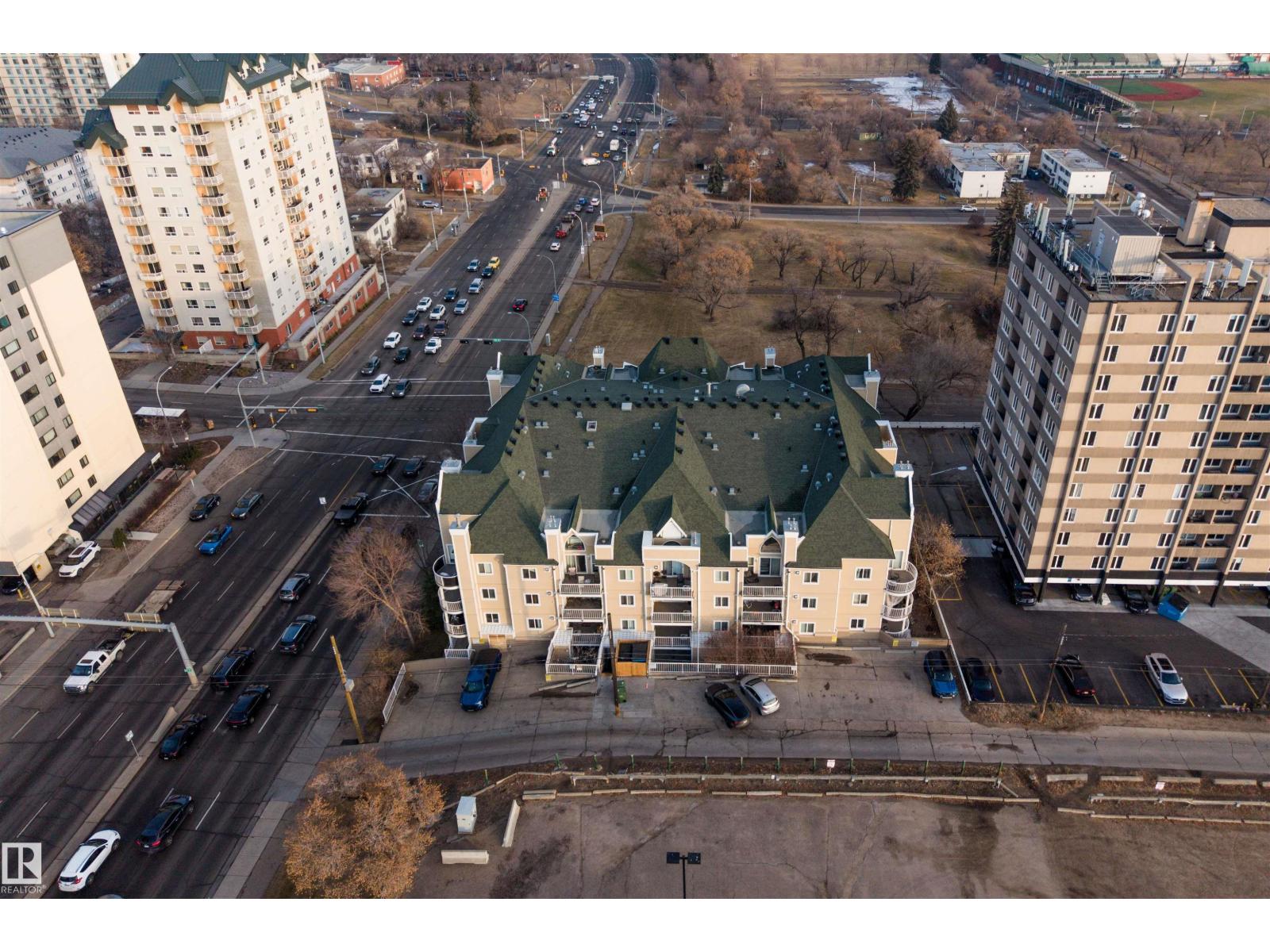 #201 9640 105 ST NW, Edmonton