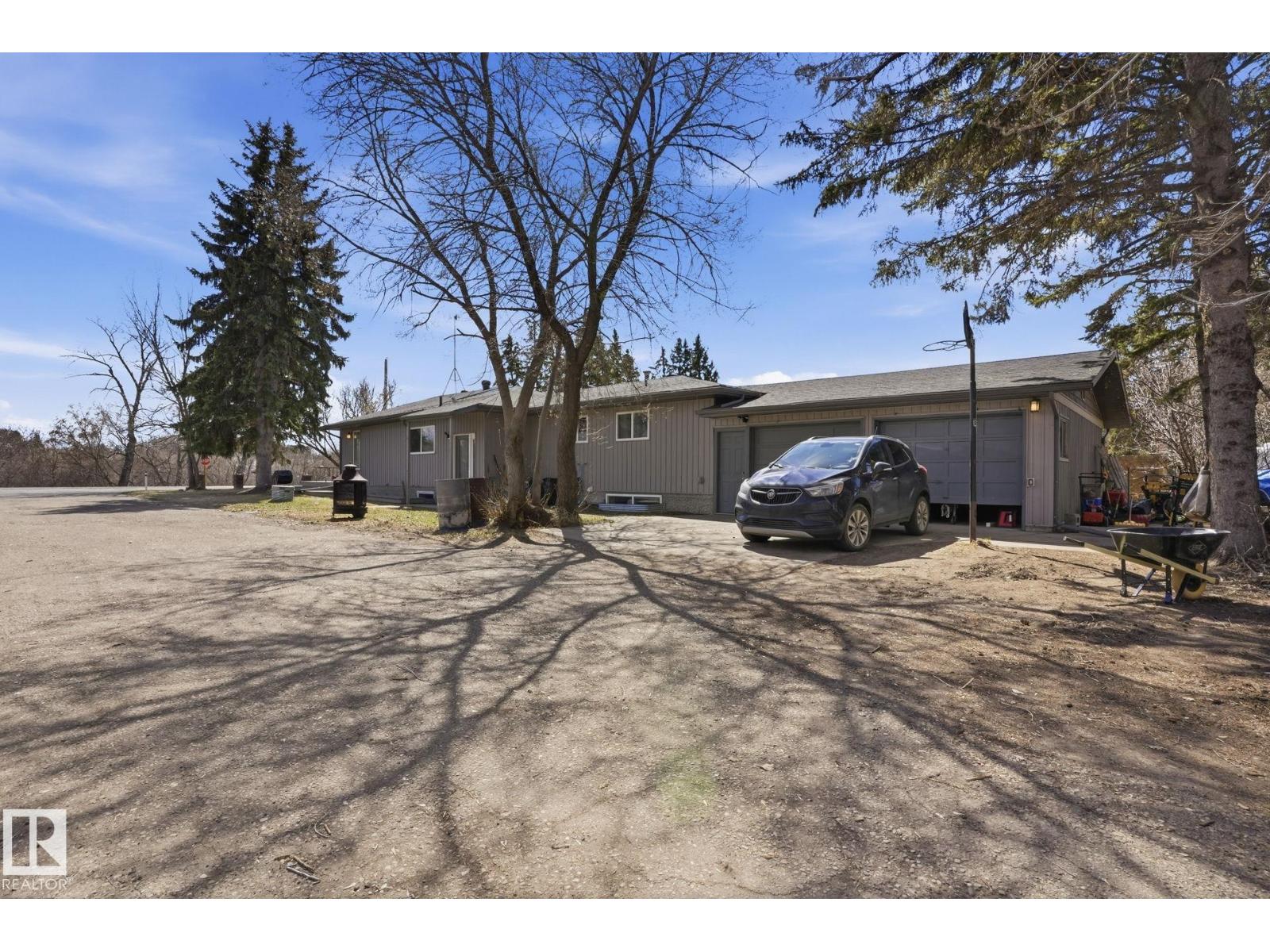#36 55000 LAMOUREUX DR, Rural Sturgeon County