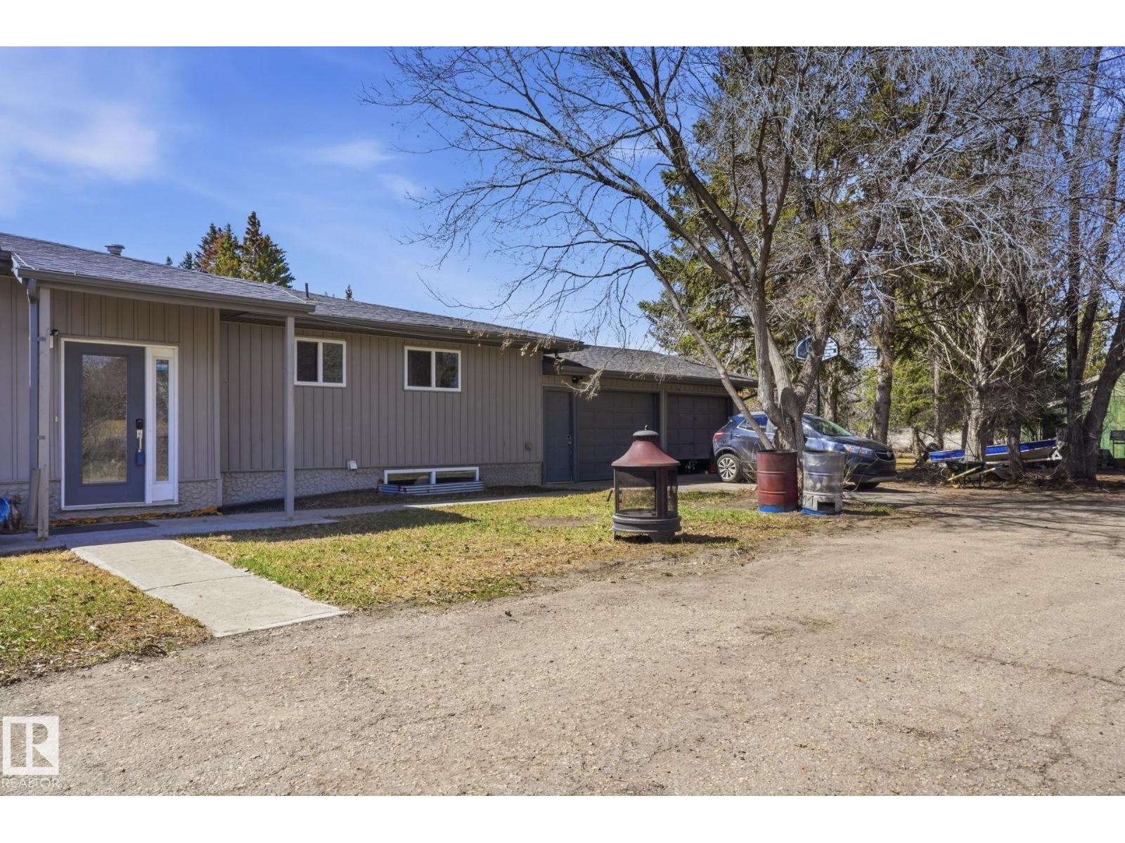 #36 55000 LAMOUREUX DR, Rural Sturgeon County