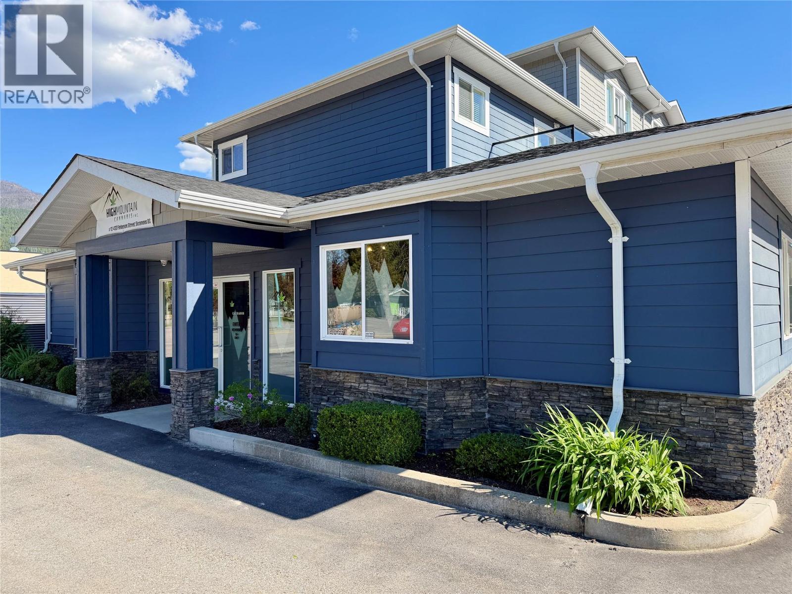 12 433 Finlayson Street, Sicamous