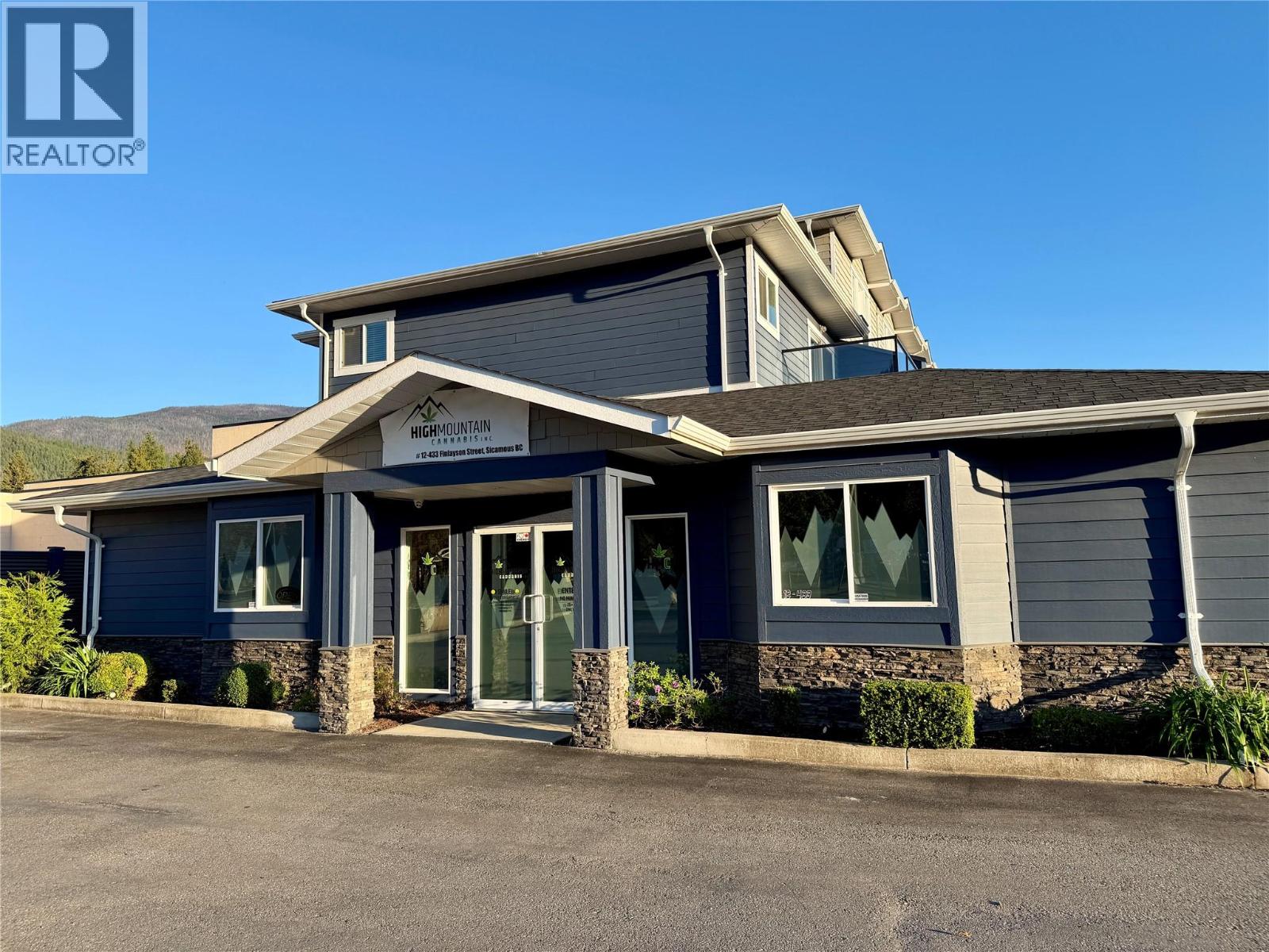 12 433 Finlayson Street, Sicamous