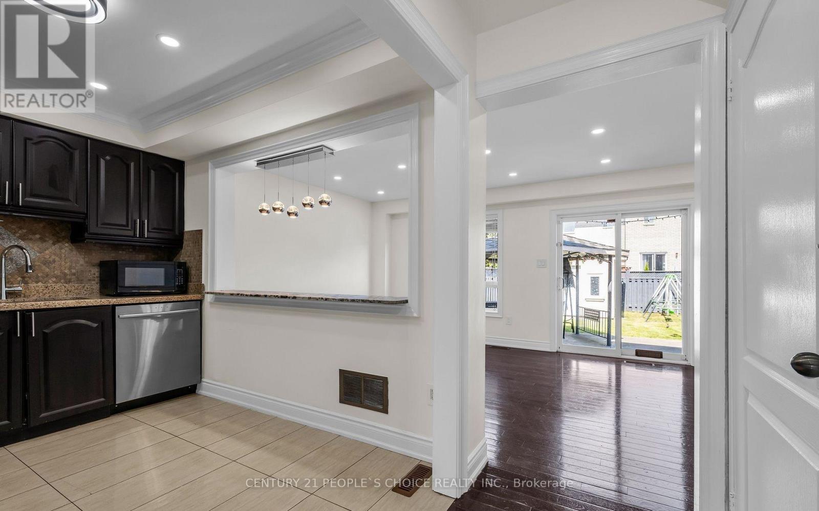 46 STUDEBAKER TRAIL - 12