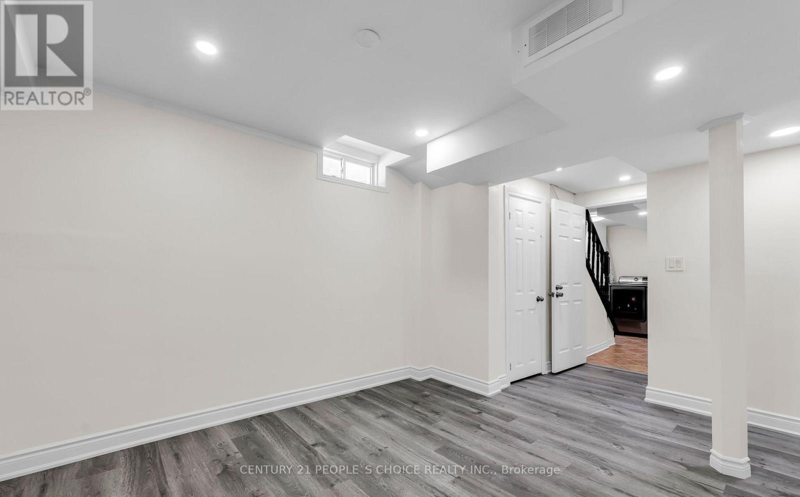 46 STUDEBAKER TRAIL - 38