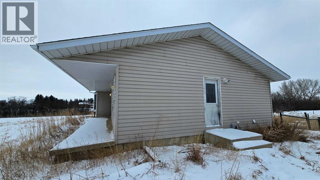 38505 Range Road 92 - Photo 5