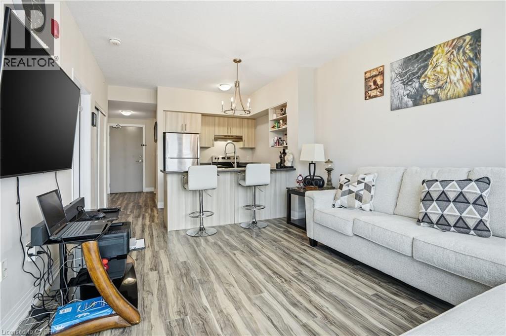 10 CONCORD Place Unit# 205, Grimsby, Ontario, L3M0G6 — Photo 13
