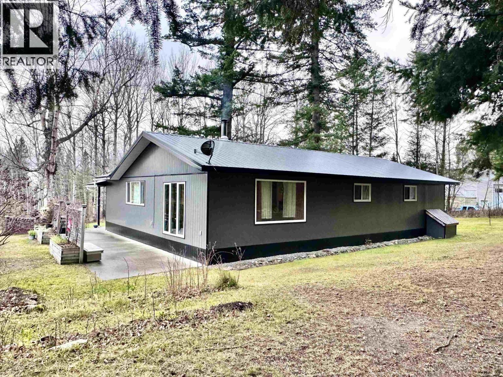 310 MOUNTAIN VIEW ROAD, McBride
