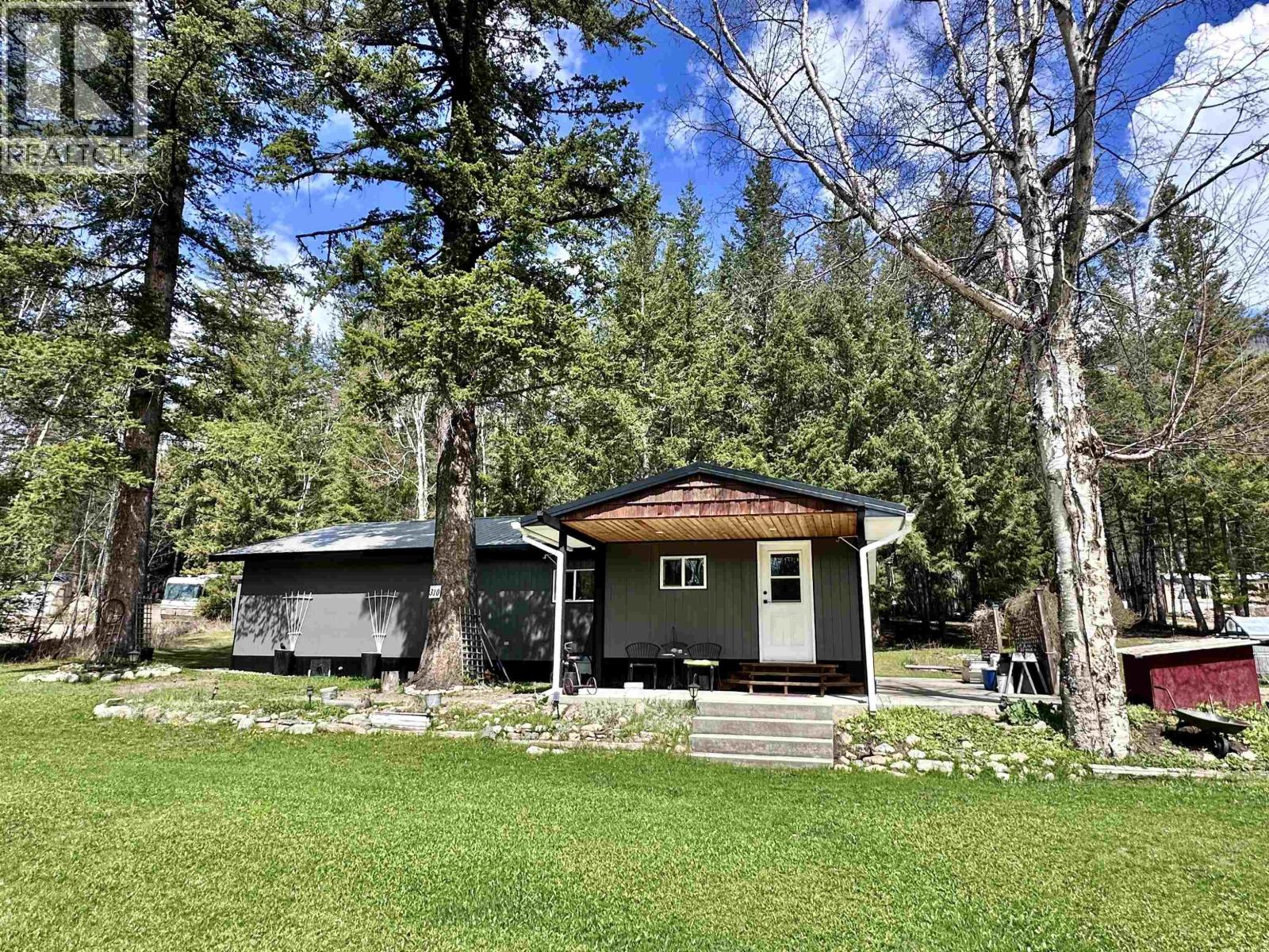 310 MOUNTAIN VIEW ROAD, McBride