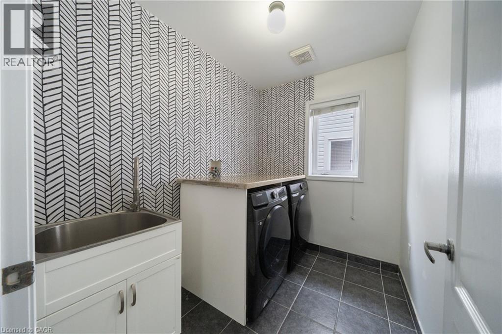 151 BALDWIN Drive, Cambridge, Ontario, N3C0B3 — Photo 27