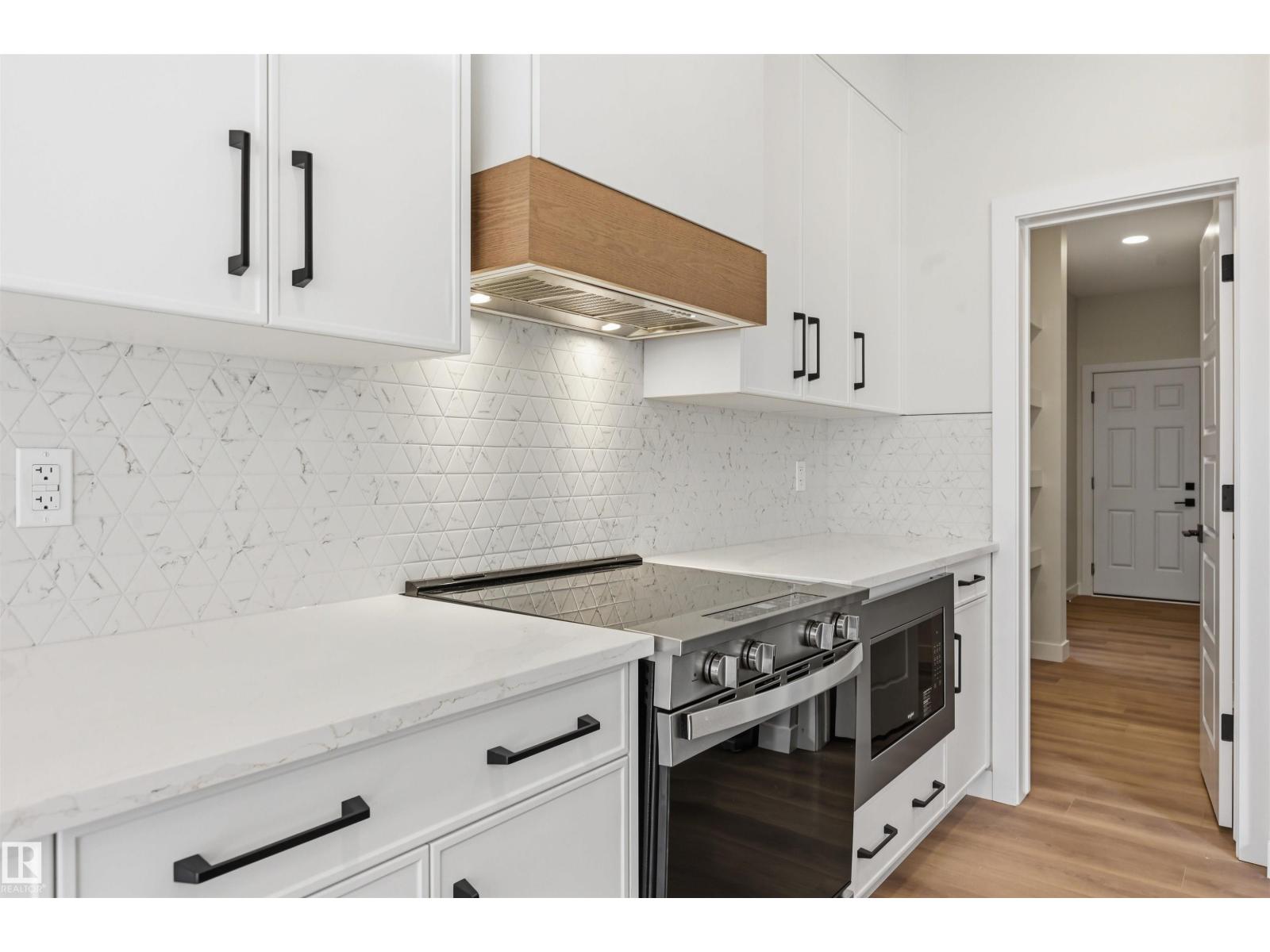 3218 DIXON WY SW, Edmonton