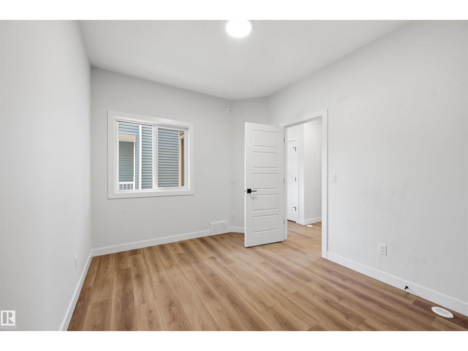 3218 DIXON WY SW, Edmonton