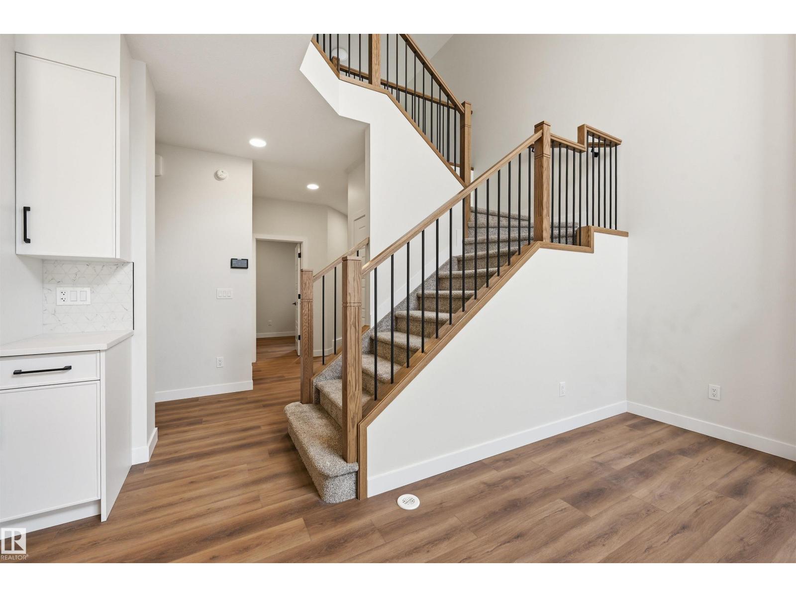 3218 DIXON WY SW - 21