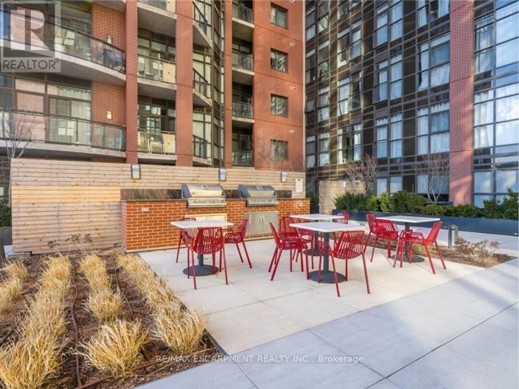 #903 112 KING STREET E - 30