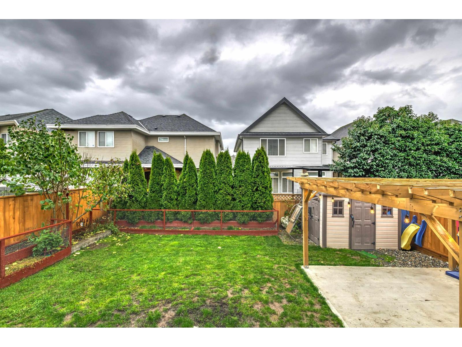 5 Bed, 5 Bath House for Rent in Langley – Upper House 7294 199 STREET, Langley - Image 22