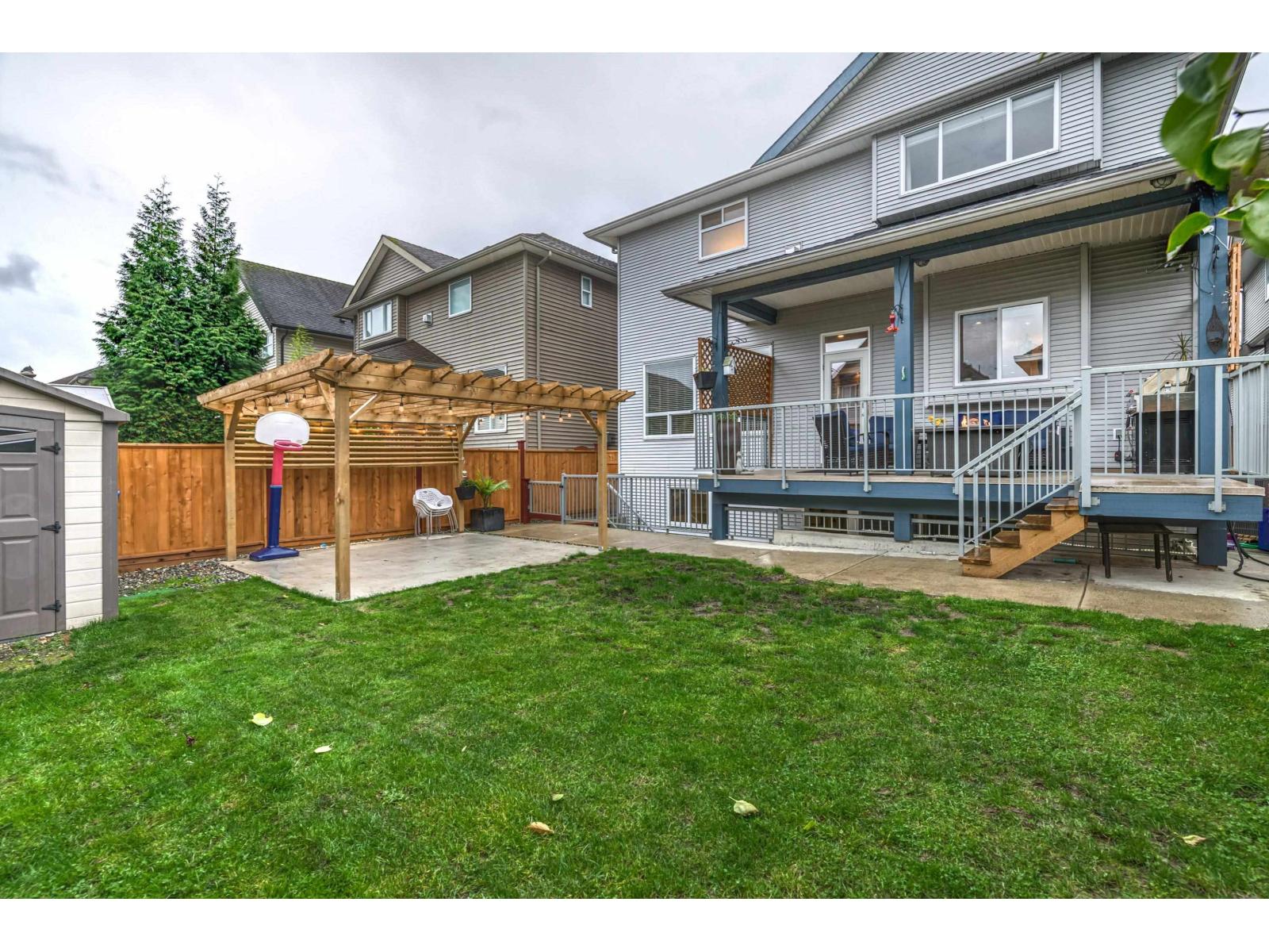 5 Bed, 5 Bath House for Rent in Langley – Upper House 7294 199 STREET, Langley - Image 23